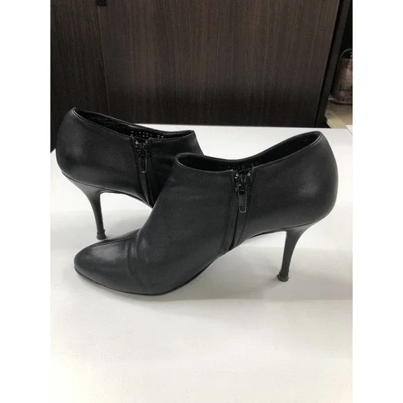 VINTAGE Gucci Black Ankle Bootie Size 8 (EU 38)